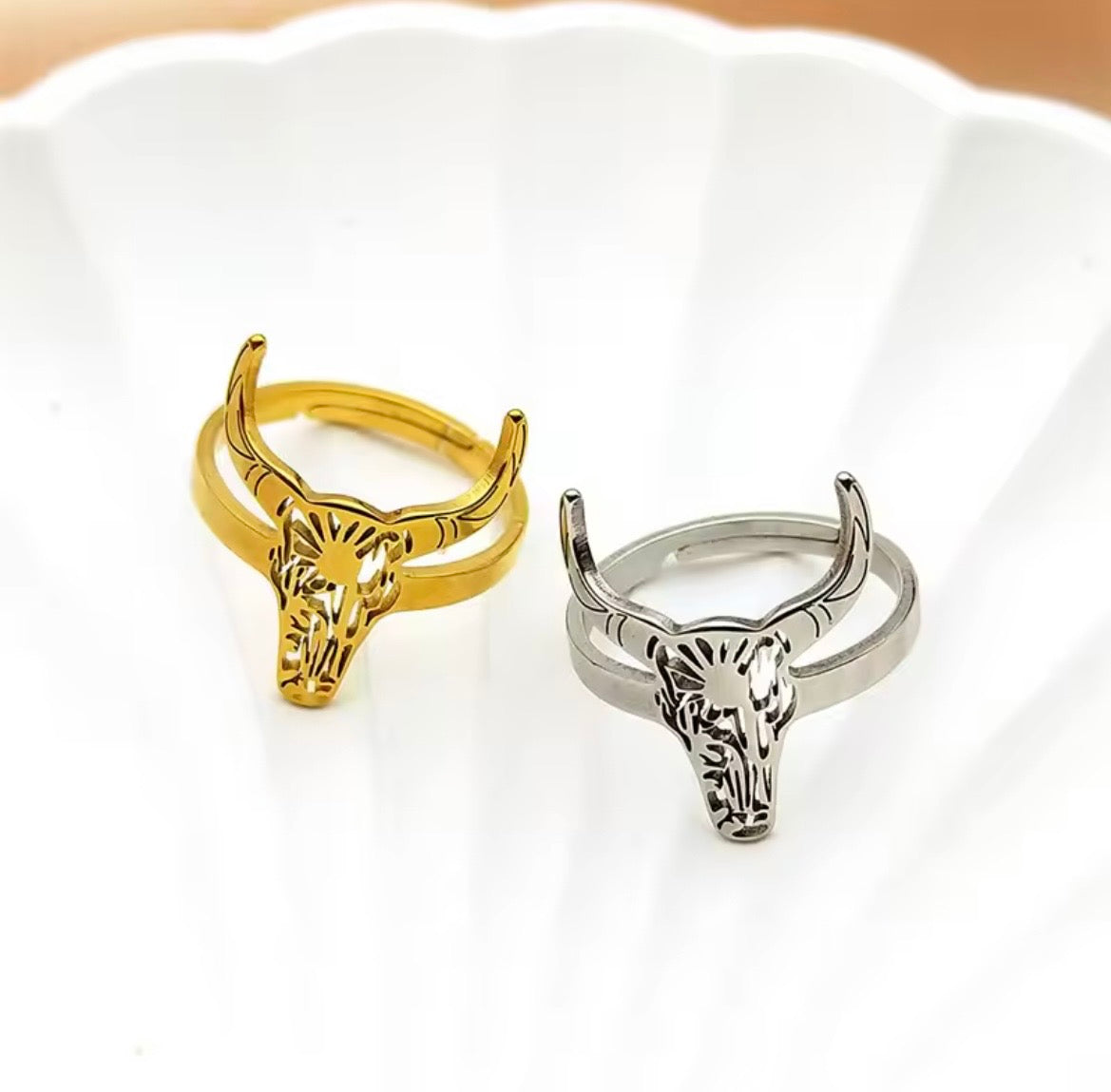 WildHorn Ring
