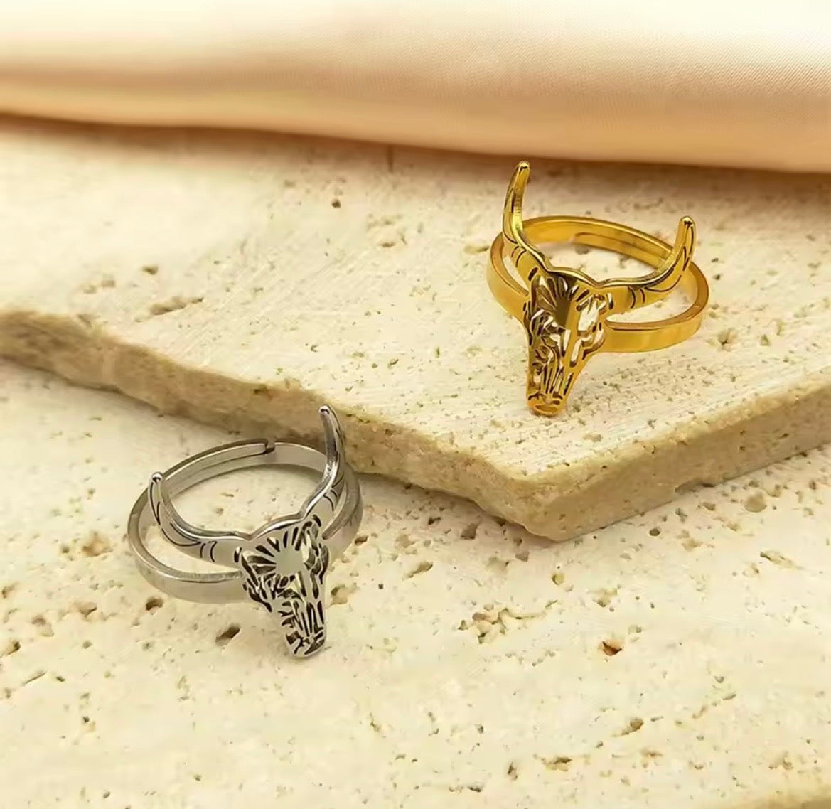 WildHorn Ring