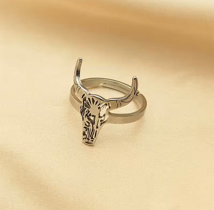 WildHorn Ring