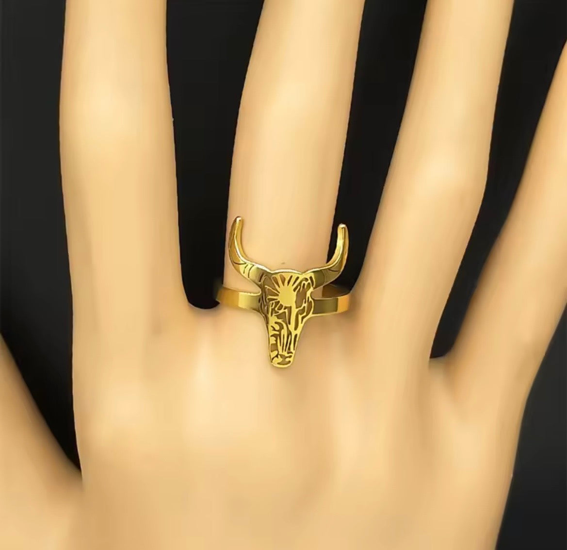 WildHorn Ring